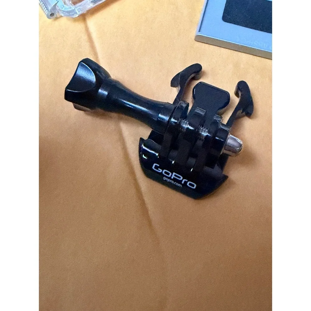 GoPro HD Hero 2 Accessory Bundle Battery 4GB SD Card Mounts‎ Manual Backdoors